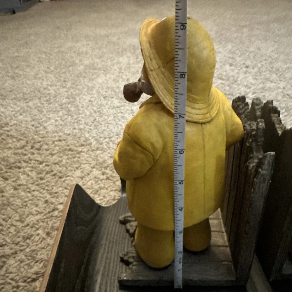 Vintage Candy Design Norway Fisherman Coat Figurine Bookends Set Of 2